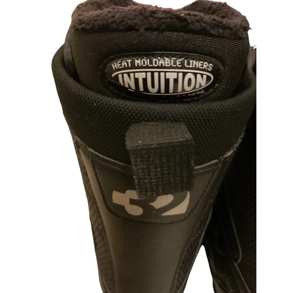 ThirtyTwo Snowboard Boots Black Intuition Heat Moldable Liners‎ size 9 women